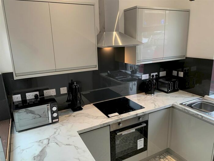 5 Bedroom Property To Rent In Shelton Old Road, Stoke-On-Trent ST4