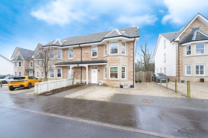 5 Bedroom Semi-Detached House For Sale In Fishers Grove, Stewarton, Kilmarnock, KA3