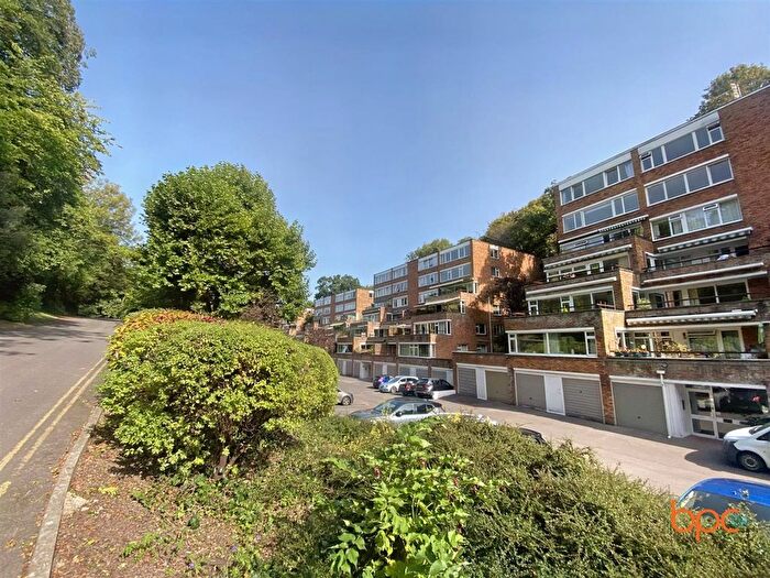 3 Bedroom Flat To Rent In Avon Way, Bristol, BS9