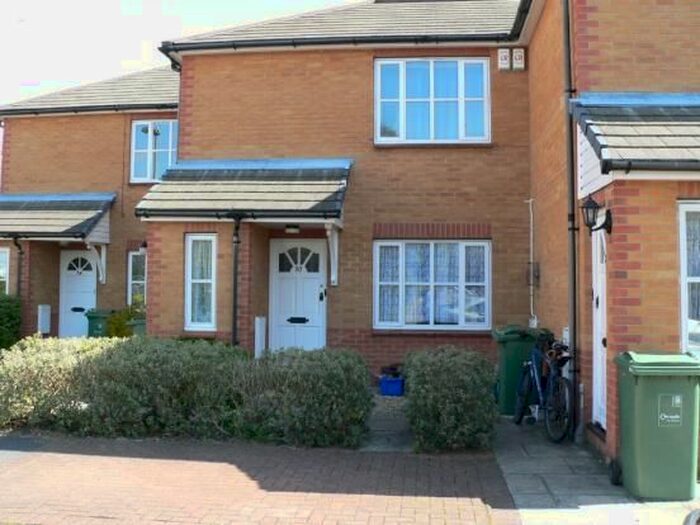 1 Bedroom Maisonette To Rent In Bampton Close, Littlemore, OX4