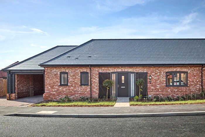 3 Bedroom Bungalow For Sale In Farriers Green, London Road, Gillingham, Kent, ME8