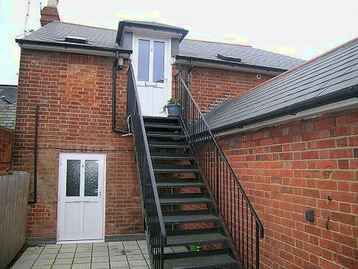 Apartment To Rent In A Prospect St, Caversham, Reading, RG4