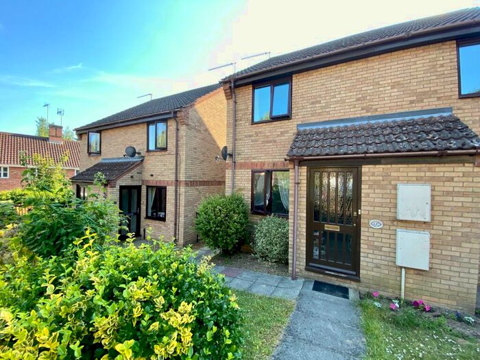 2 Bedroom Semi-Detached House To Rent In Bullen Close, Bury St Edmunds, IP33