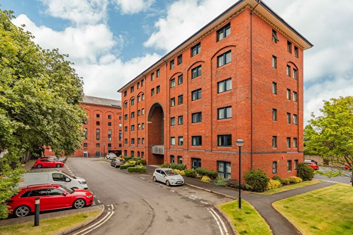 2 Bedroom Flat For Sale In / Slateford Road, Edinburgh, EH14