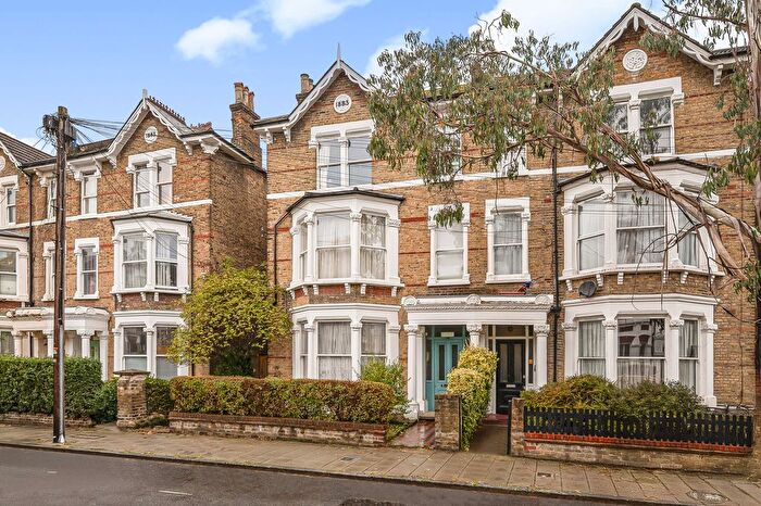 8 Bedroom Terraced House For Sale In Montrell Road, London, SW2