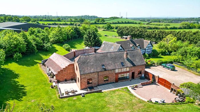 3 Bedroom Country House For Sale In Astwood Lane, Astwood Bank, Redditch, B96