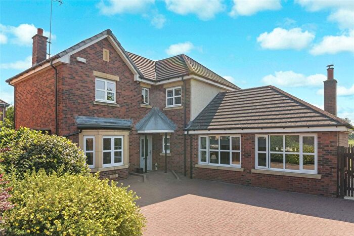 4 Bedroom Detached House For Sale In Broomhouse Crescent, Uddingston, Glasgow, Glasgow City, G71