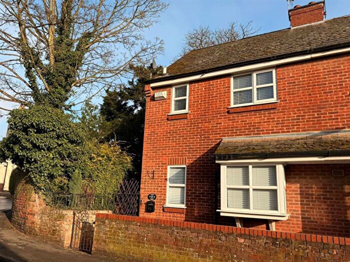 2 Bedroom End Of Terrace House To Rent In Cedar Court, Turners Lane, North Ferriby, HU14