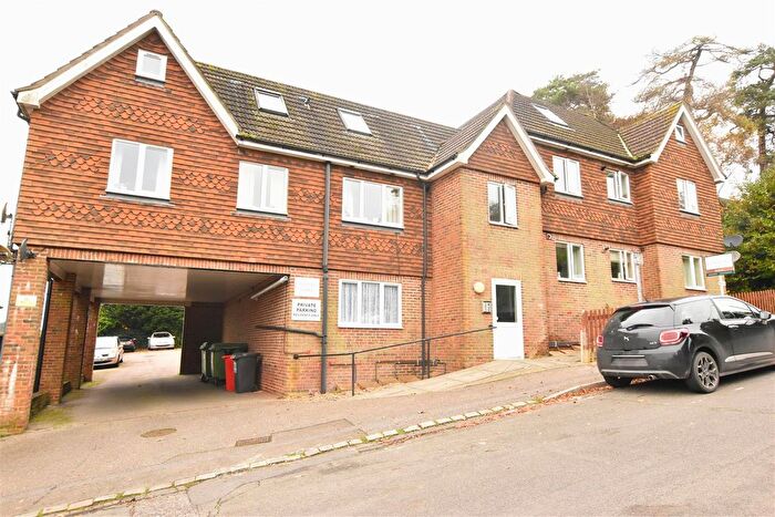 1 Bedroom Flat To Rent In Cherwell Road, Heathfield, TN21