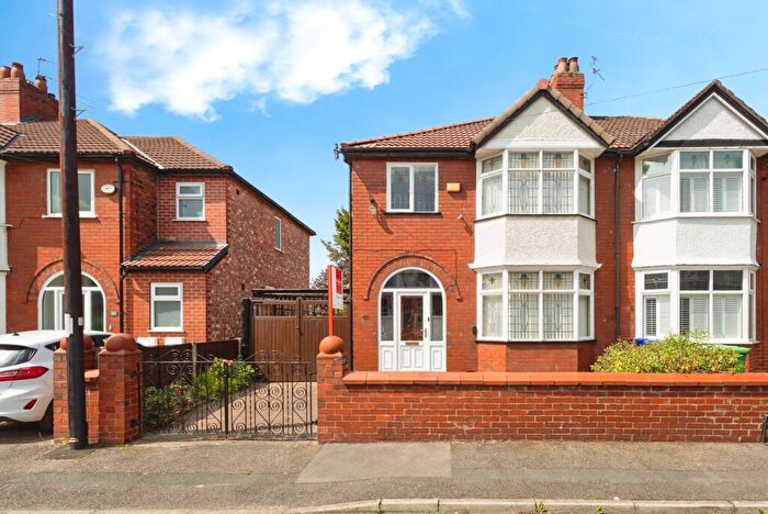 3 Bedroom Semi-Detached House For Sale In Mellington Avenue, Didsbury, Manchester, Greater Manchester, M20