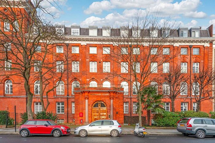 3 Bedroom Flat For Sale In Chepstow Villas, Notting Hill, London, W11