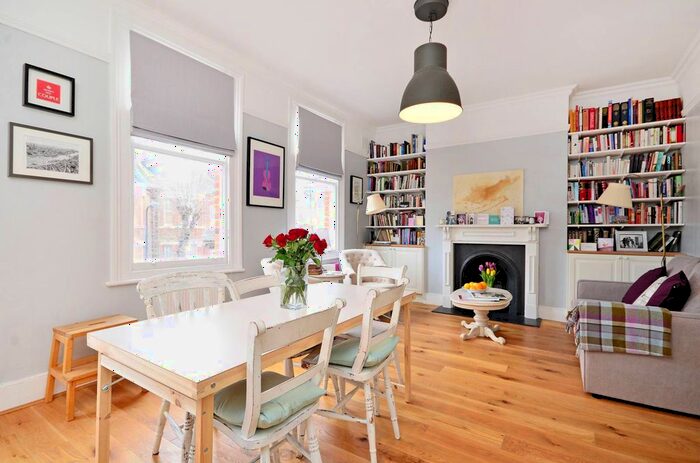 1 Bedroom Flat To Rent In Cranwich Road, Stoke Newington, London, N16