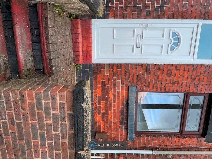 2 Bedroom Terraced House To Rent In Blake St, Stoke On Trent, ST6