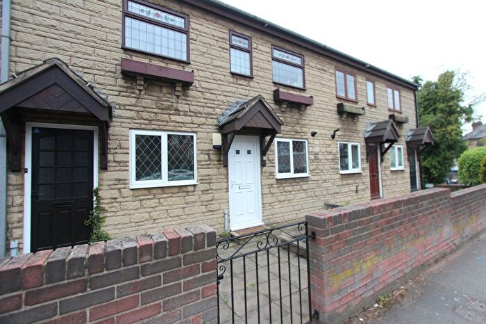 2 Bedroom Flat To Rent In City Road, Sheffield, S2