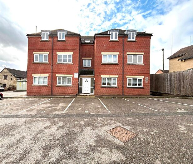 2 Bedroom Property To Rent In Palace Gate, Irthlingborough, Wellingborough, NN9