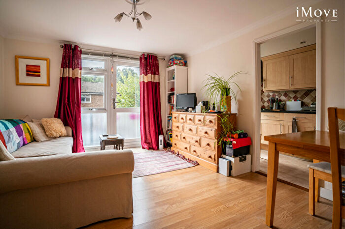 1 Bedroom Flat For Sale In Jenson Way, London, SE19