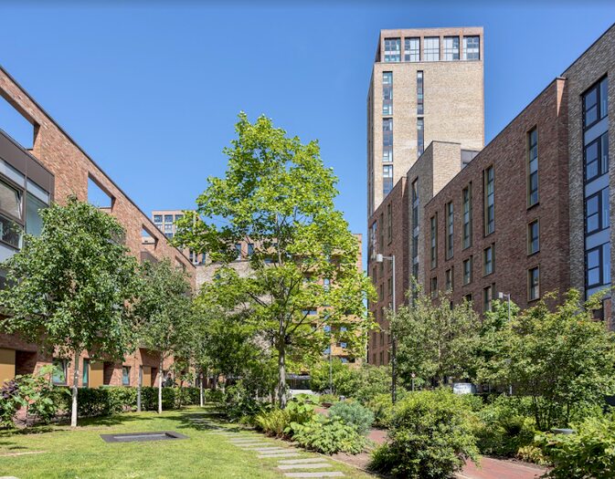 2 Bedroom Flat To Rent In Bailey Street, London, SE8