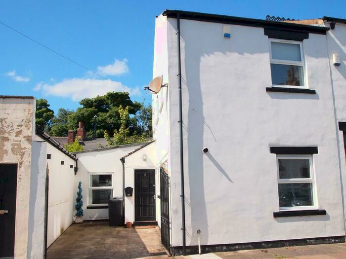 2 Bedroom Terraced House To Rent In Victoria Street, Chapel Allerton, Leeds, LS7