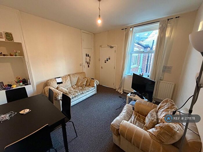 3 Bedroom Maisonette To Rent In Ancrum Street, Newcastle Upon Tyne, NE2