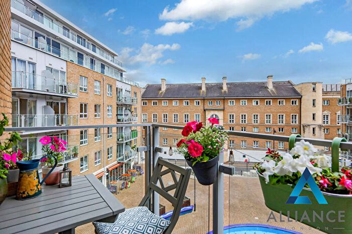 2 Bedroom Apartment For Sale In Adriatic Building, Narrow Street, Limehouse, London, E14