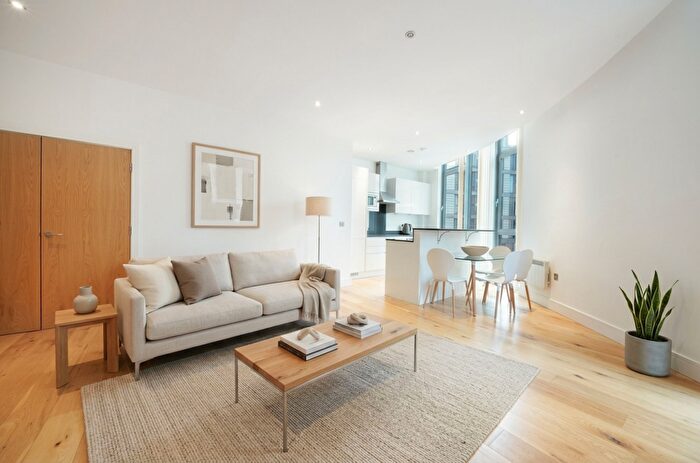 2 Bedroom Apartment For Sale In Seager Place, London, SE8
