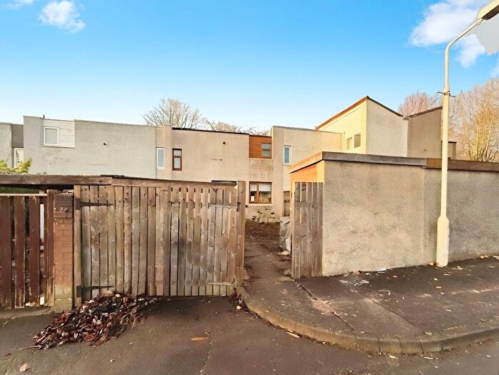 2 Bedroom Terraced House For Sale In Colliston Avenue, Glenrothes, KY7