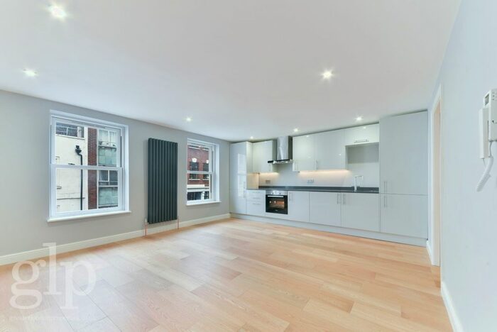 1 Bedroom Flat To Rent In Berwick Street, London, Greater London, W1F