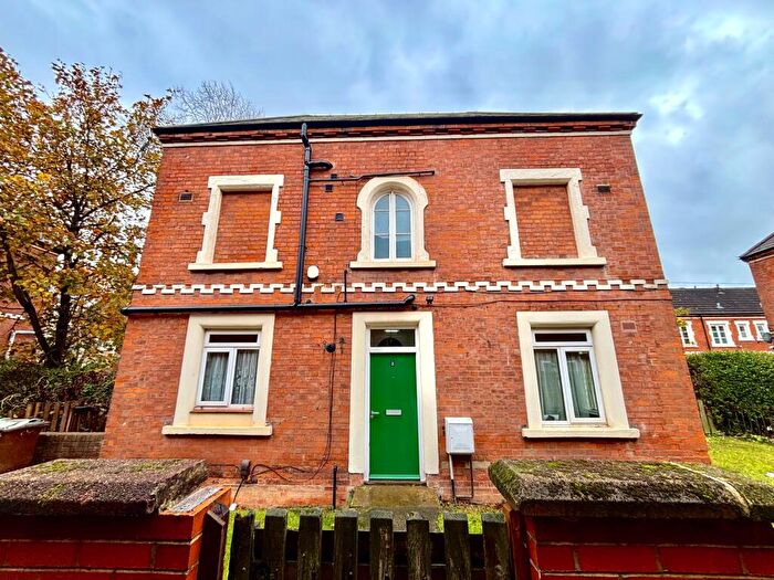 5 Bedroom House To Rent In Colville Villas, Nottingham, NG1