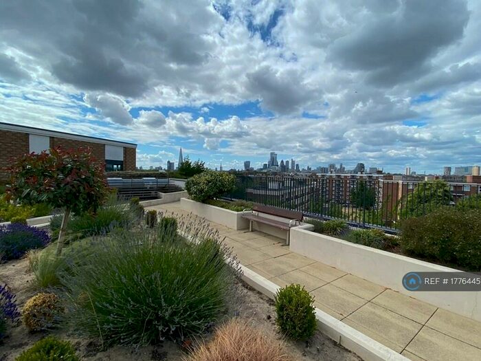 1 Bedroom Flat To Rent In Fairmont House, London, SE16