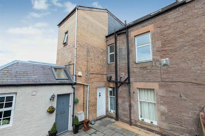 3 Bedroom Flat For Sale In B, Croft Park, Perth, PH2