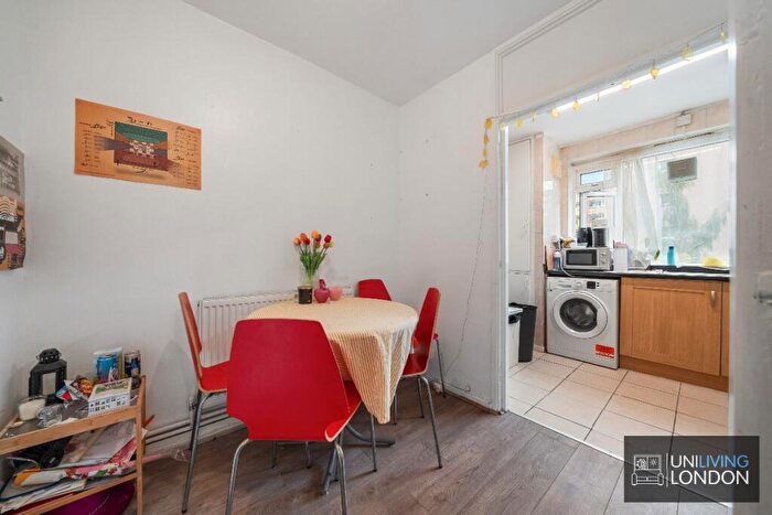 3 Bedroom Flat To Rent In Kirkstone, Harrington Street, NW1