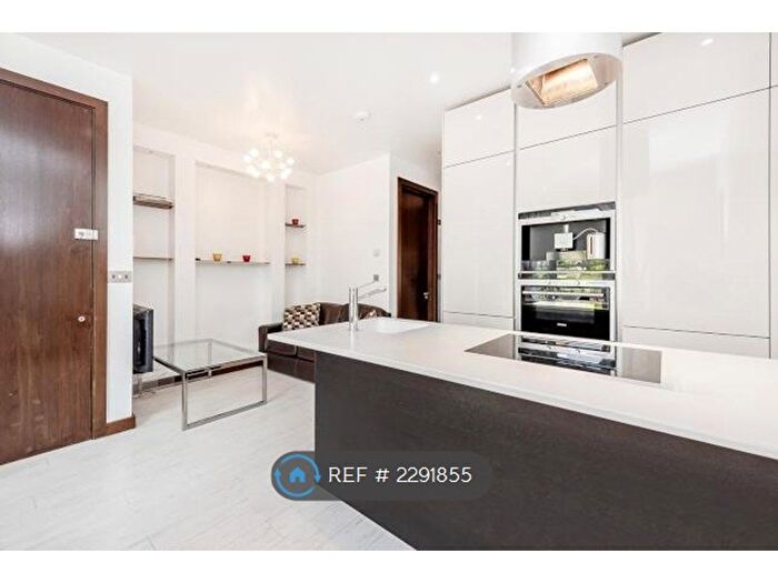 2 Bedroom Flat To Rent In Albion Drive, Hackney, London, E8