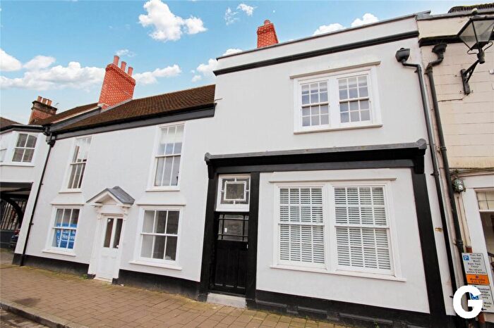 3 Bedroom Terraced House To Rent In Market Place, Ringwood, Hampshire, BH24