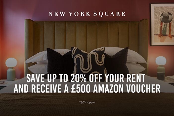 2 Bedroom Apartment To Rent In New York Square, Quarry Hill, Leeds, West Yorkshire, LS2