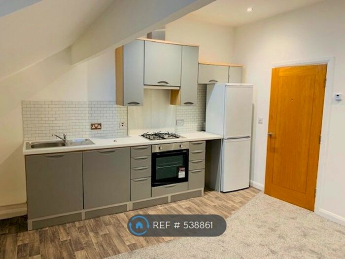 1 Bedroom Flat To Rent In St. Albans Road, Lytham St. Annes FY8