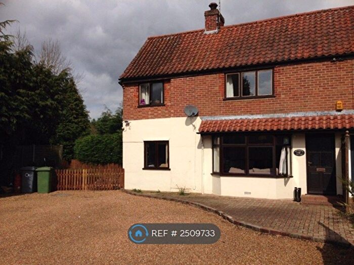2 Bedroom Semi-Detached House To Rent In Waterloo Road, Norwich, NR10