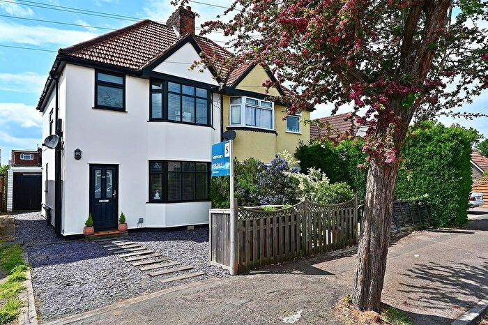3 Bedroom Semi-Detached House For Sale In Ashford, Surrey, TW15