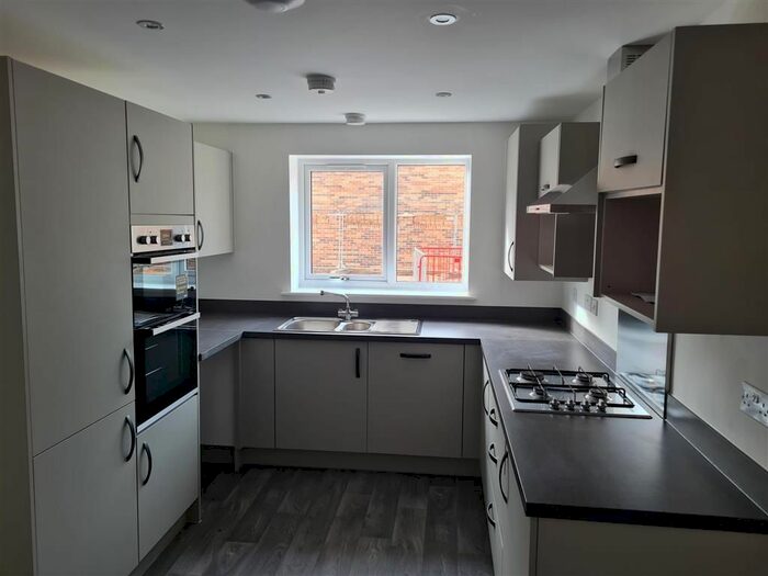 3 Bedroom Property To Rent In Chester Drive, Doncaster DN4