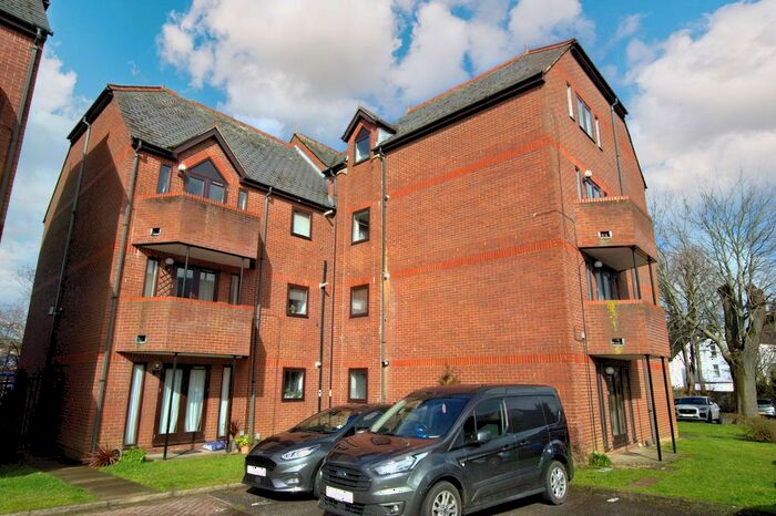 2 Bedroom Flat To Rent In Granville Road, St Albans, AL1
