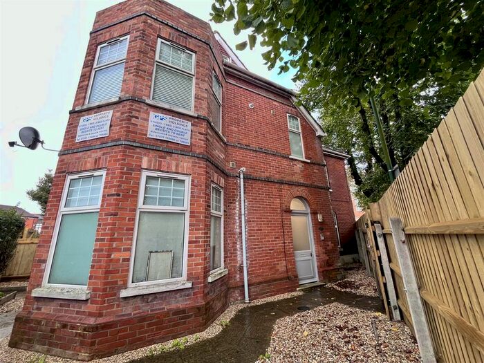 1 Bedroom Flat To Rent In Cecil Road, Bournemouth, Boscombe, BH5