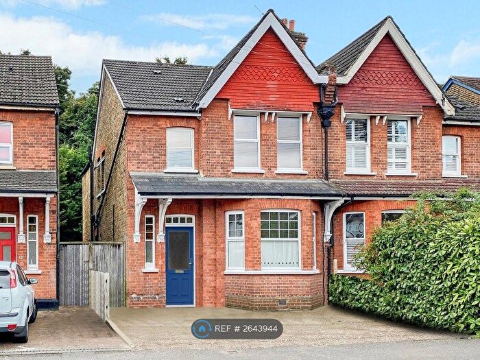 2 Bedroom Flat To Rent In Purley Park Road, Purley, CR8