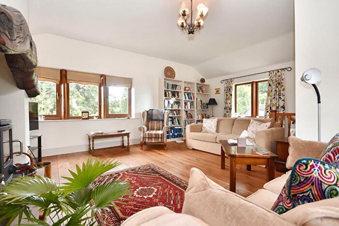 2 Bedroom Cottage For Sale In Turner Fold, Read, Lancashire, BB12