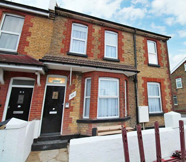 Studio To Rent In Windmill Road, Gillingham, ME7