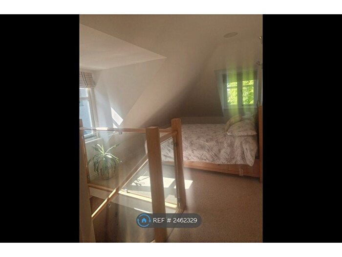 Studio To Rent In Stone End, Oxford, OX1