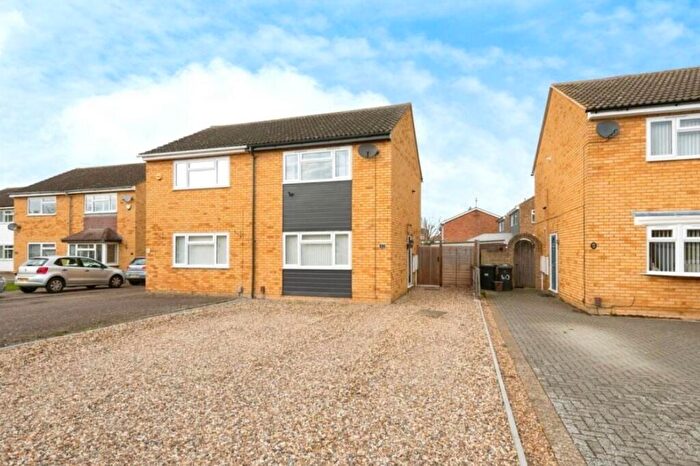 2 Bedroom Semi-Detached House For Sale In Silver Birch Avenue, Stotfold, Hitchin, SG5