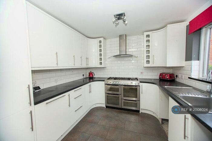 3 Bedroom Terraced House To Rent In Campbell Close, Harlow, CM17