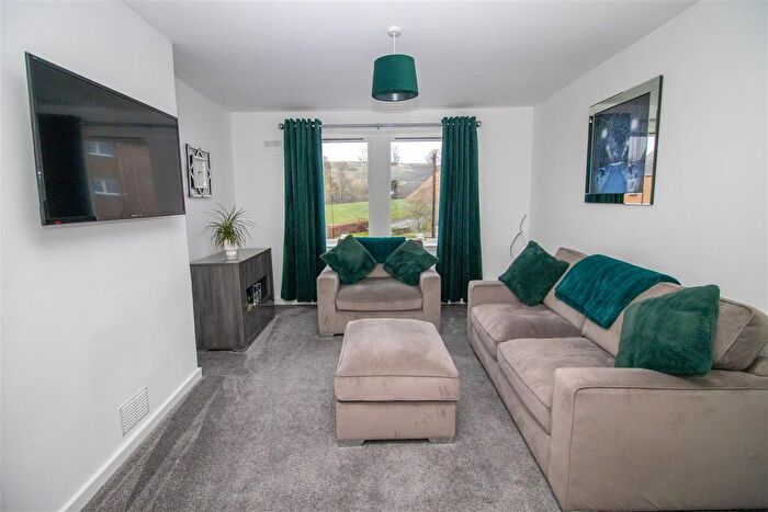 3 Bedroom Flat For Sale In Loan, Hawick, TD9