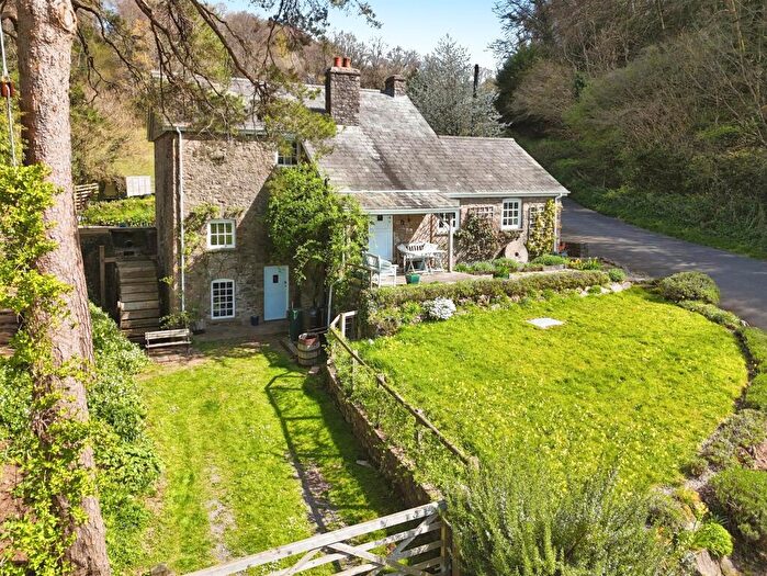 3 Bedroom Character Property For Sale In The Lower Mill, Llanvair Discoed, Chepstow, NP16