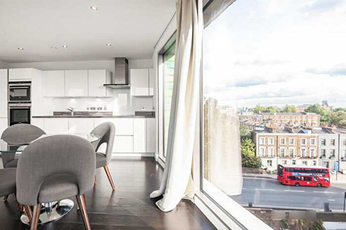 2 Bedroom Apartment To Rent In Camden, London, NW1