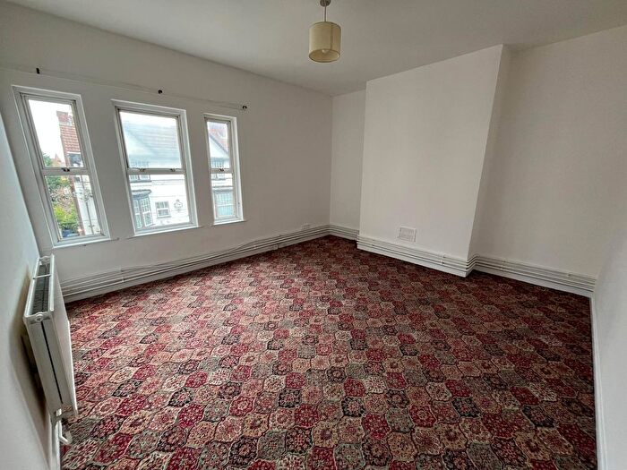 1 Bedroom Flat To Rent In Westleigh Road, Leicester, LE3